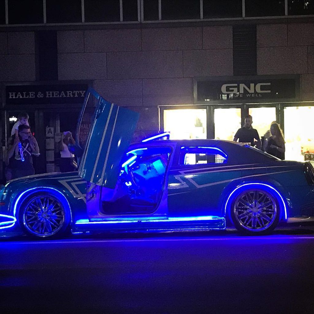 glow cars