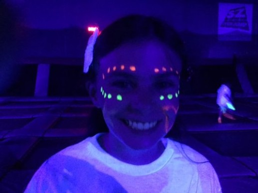 16 Places For Glow In The Dark Fun, Day Or Night! Glow In The Dark Painting Cl Near Me
