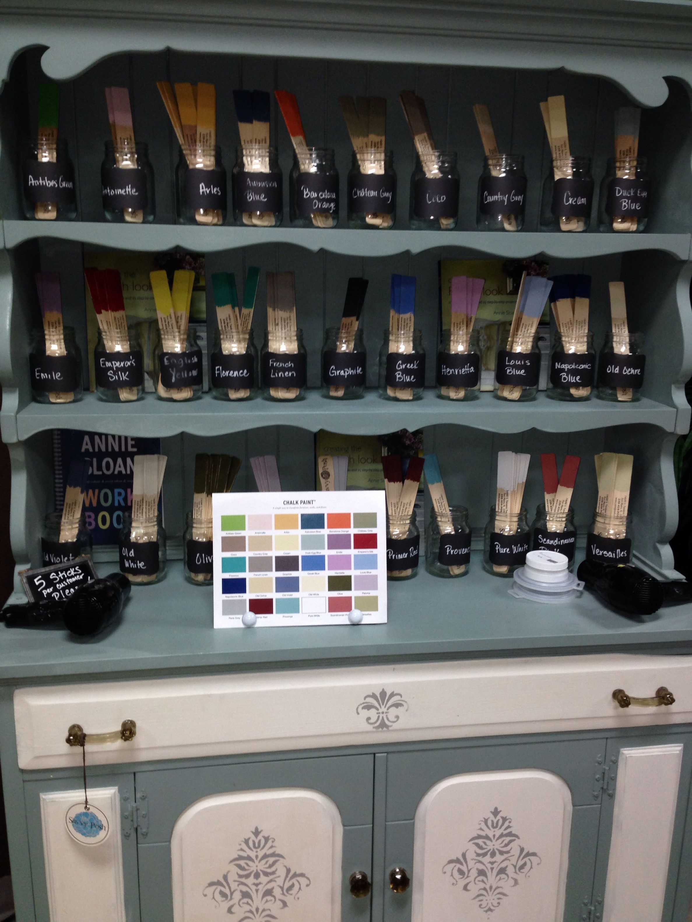 Annie Sloan Colors, What A Great Display | Annie Sloan Colors ..