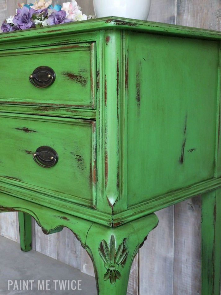Antibes Green Chalk Paint® On Server With Annie Sloan Soft ..