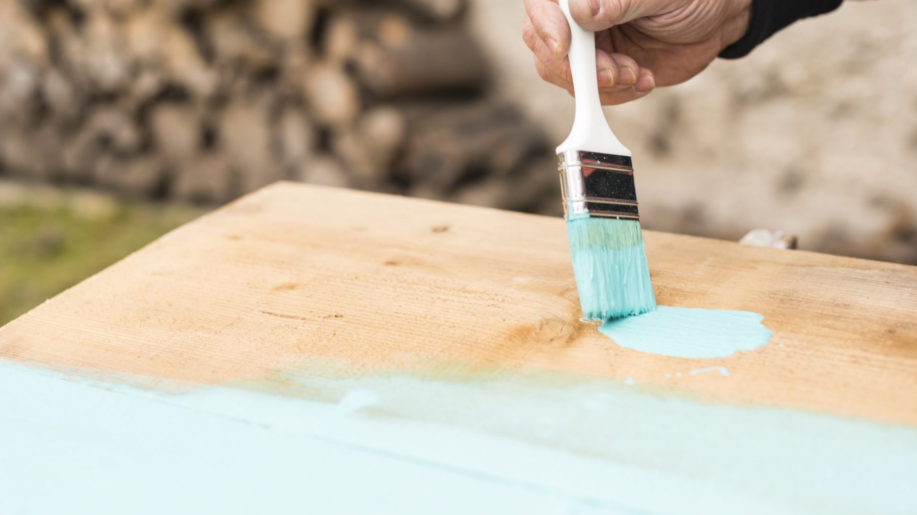 Can You Use Chalk Paint For Outdoor Furniture? | Rainbow Chalk Markers Can I Chalk Paint Over Chalk Paint