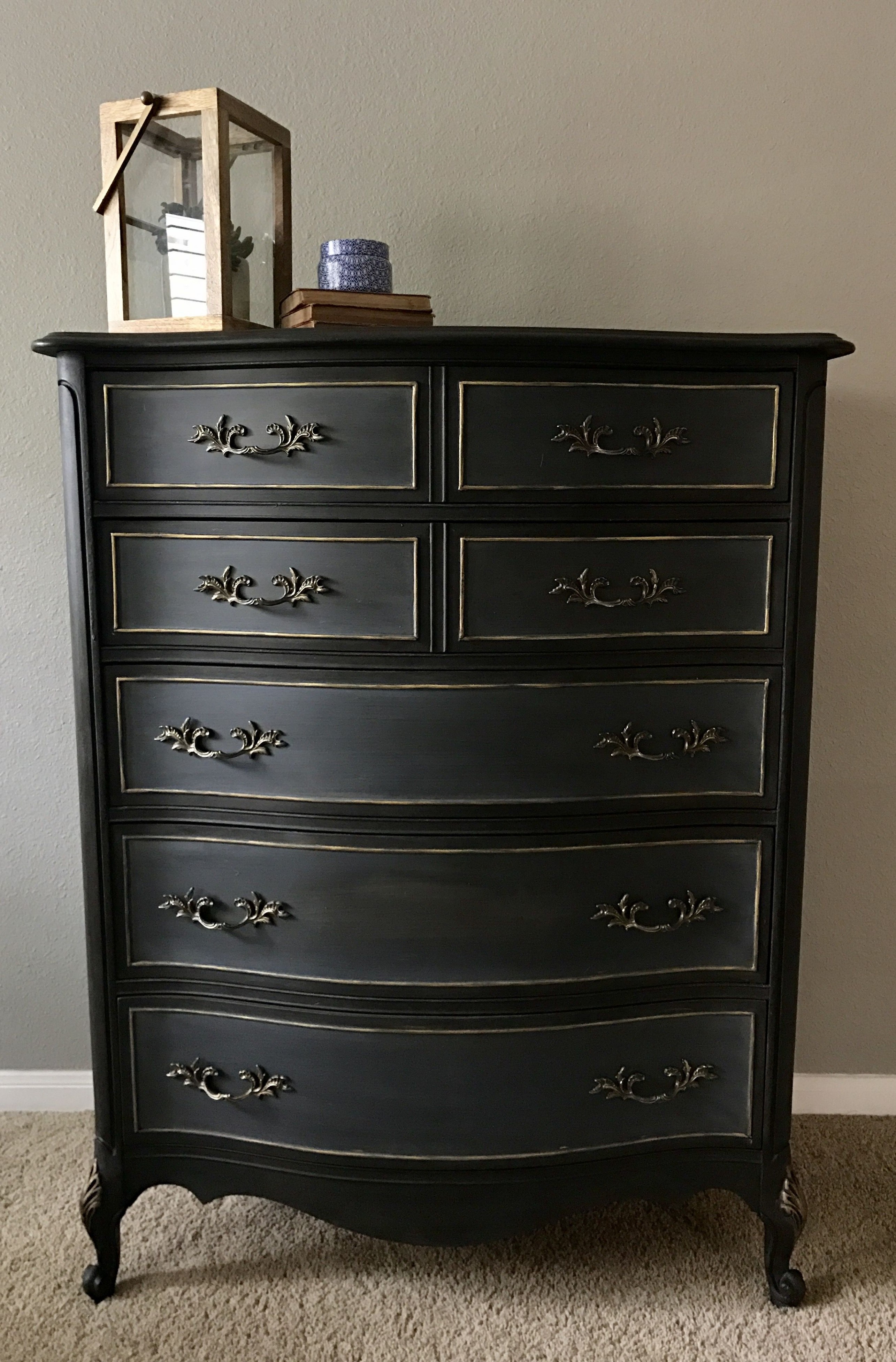 Chalk Paint® By Annie Sloan In A Two Toned Graphite Finish ..