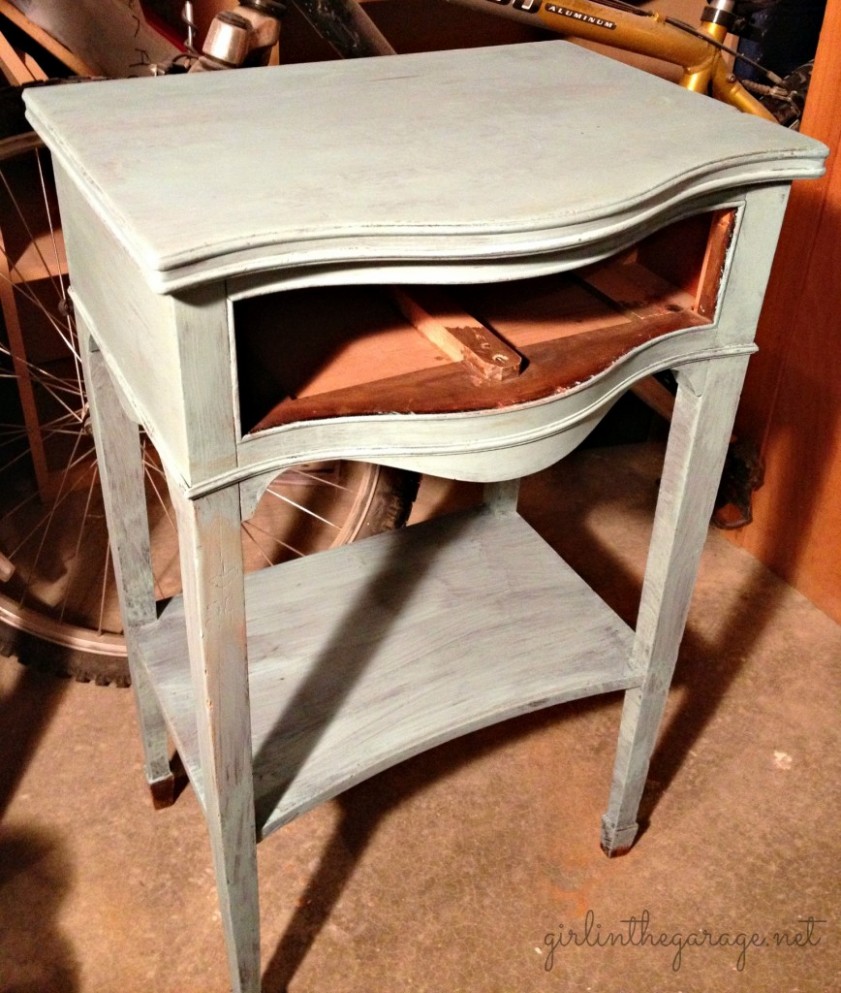 Chalk Painted Table With Gold Feet | Girl In The Garage® Annie Sloan Chalk Paint Stockist Near Me