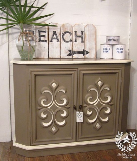 Console Cabinet In Coco And Old White......i Love Annie ..