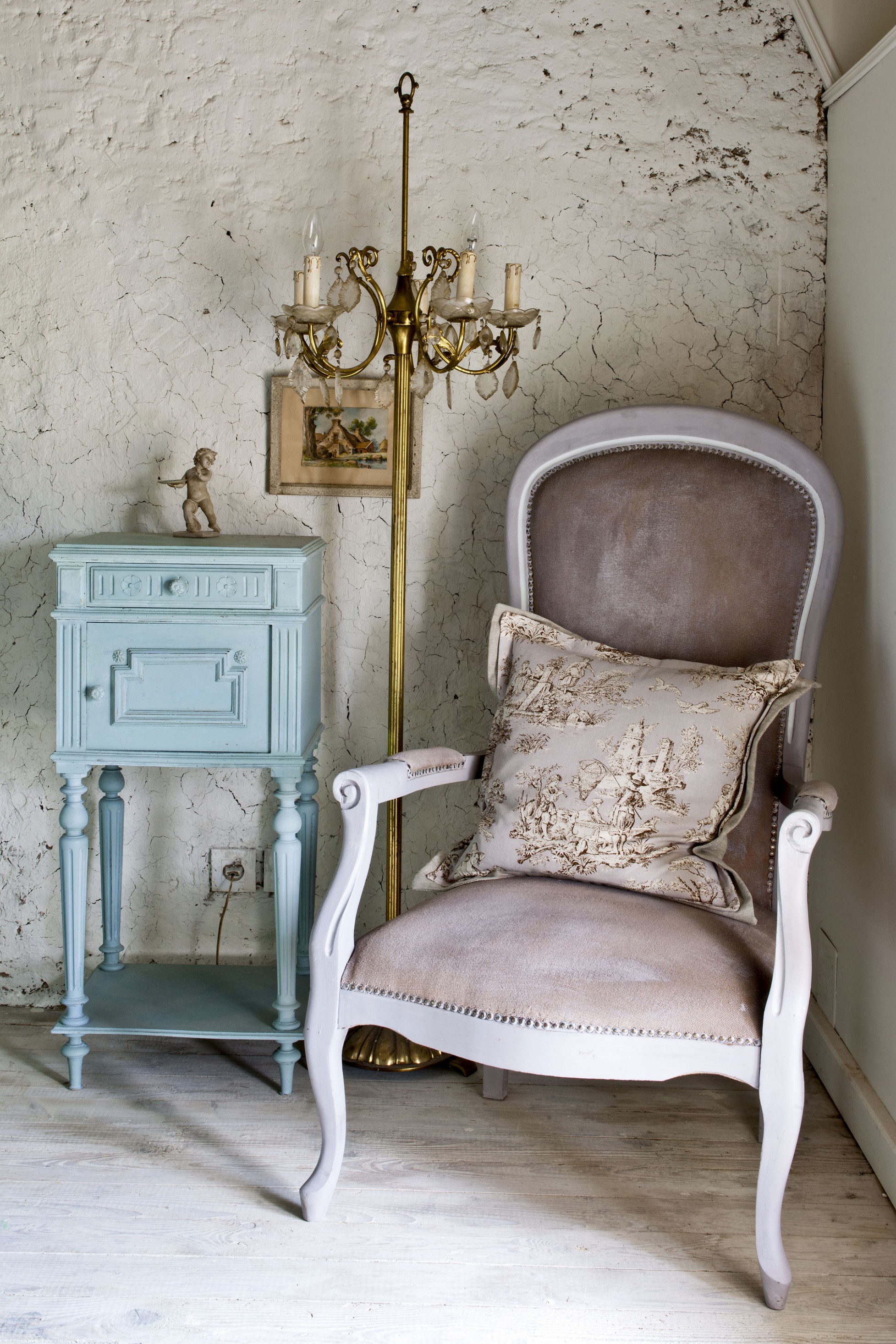 Diy Painting Project: Painting Upholstery And Dyeing Fabric With ..