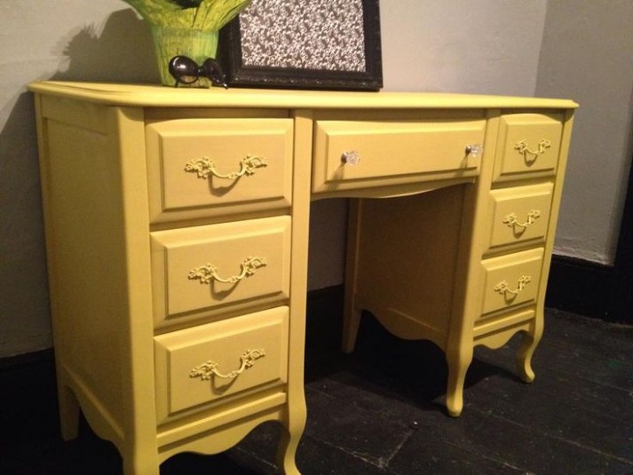 English, Annie Sloan And Ontario On Pinterest Where To Buy Annie Sloan Chalk Paint Canada