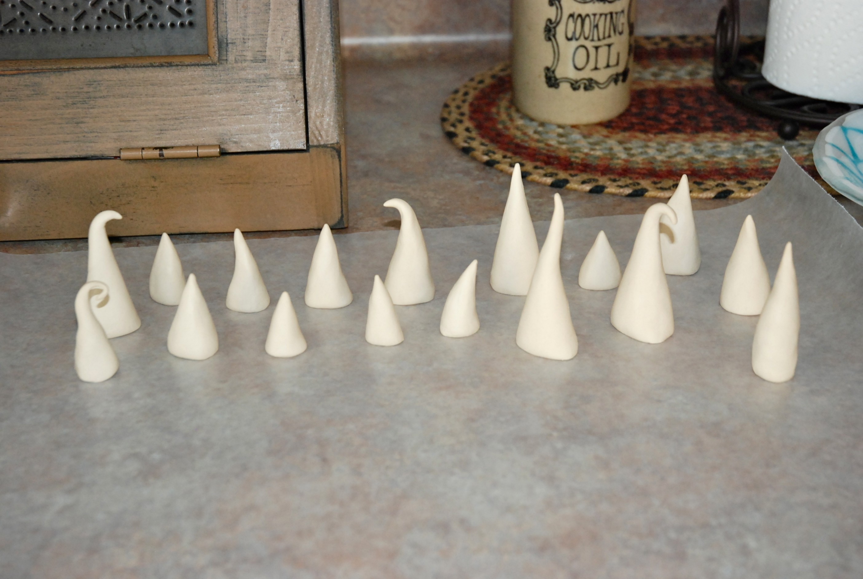Experimenting With Air Dry Clay ~ Mini Gnomes & Hanging Crows ..