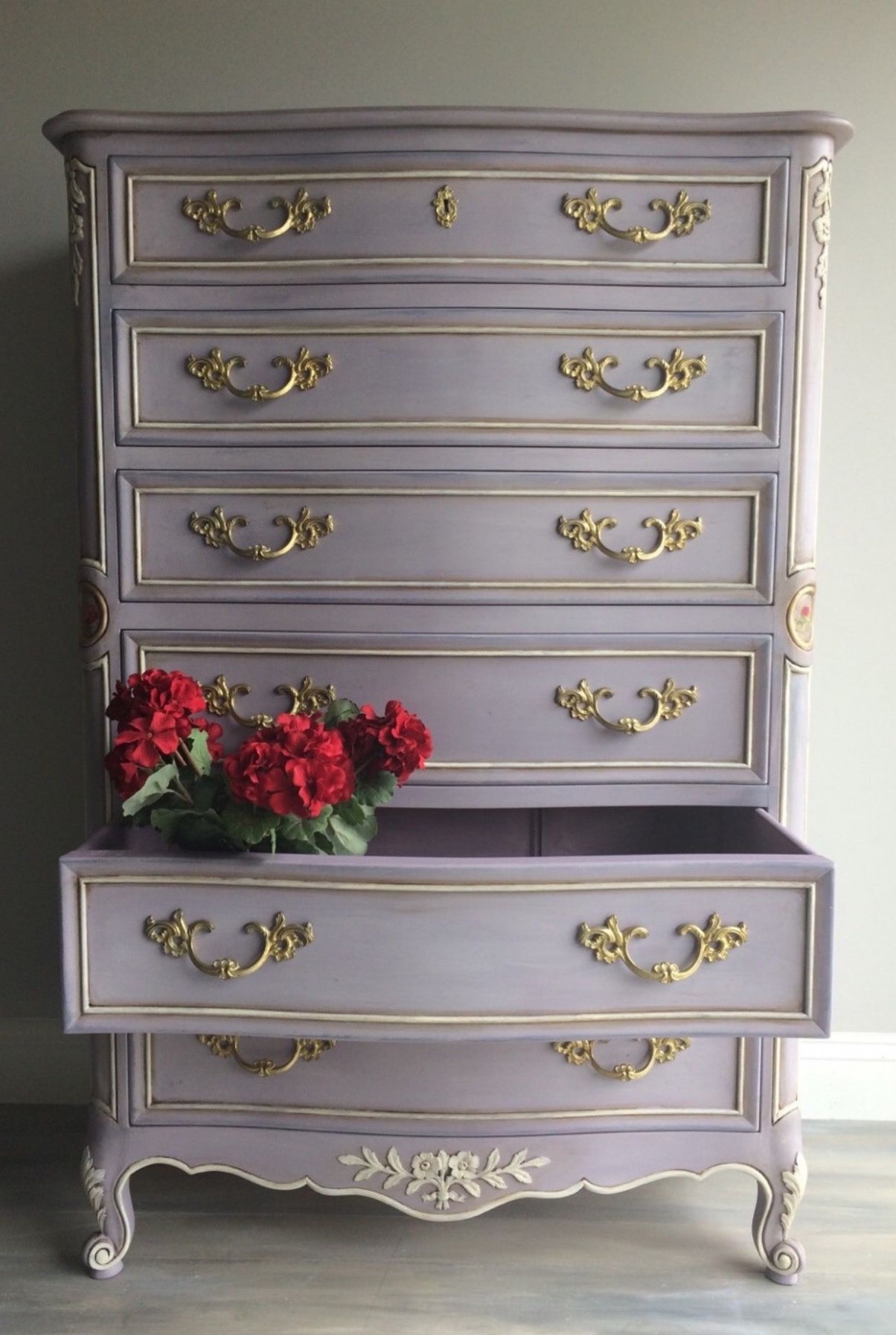 French Provincial Dresser Painted With Annie Sloan Chalk Paint In ..