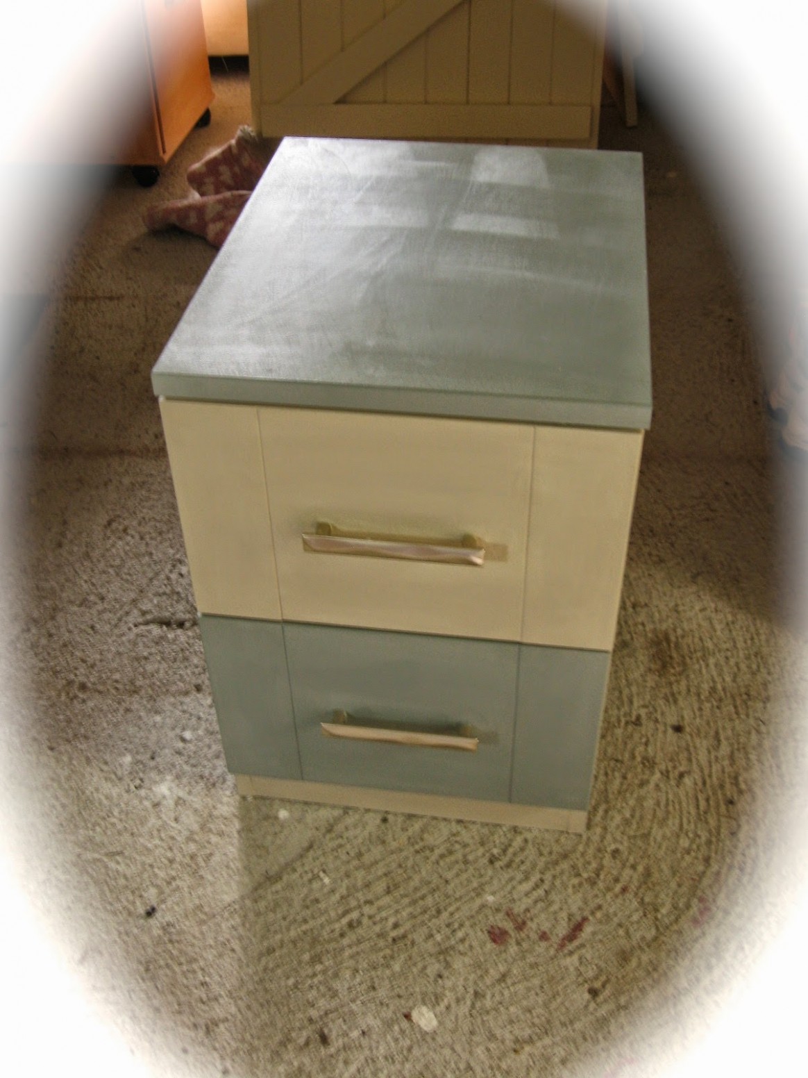 From Geek To Chic…!! Transform Melamine Furniture With Chalk Paint ..