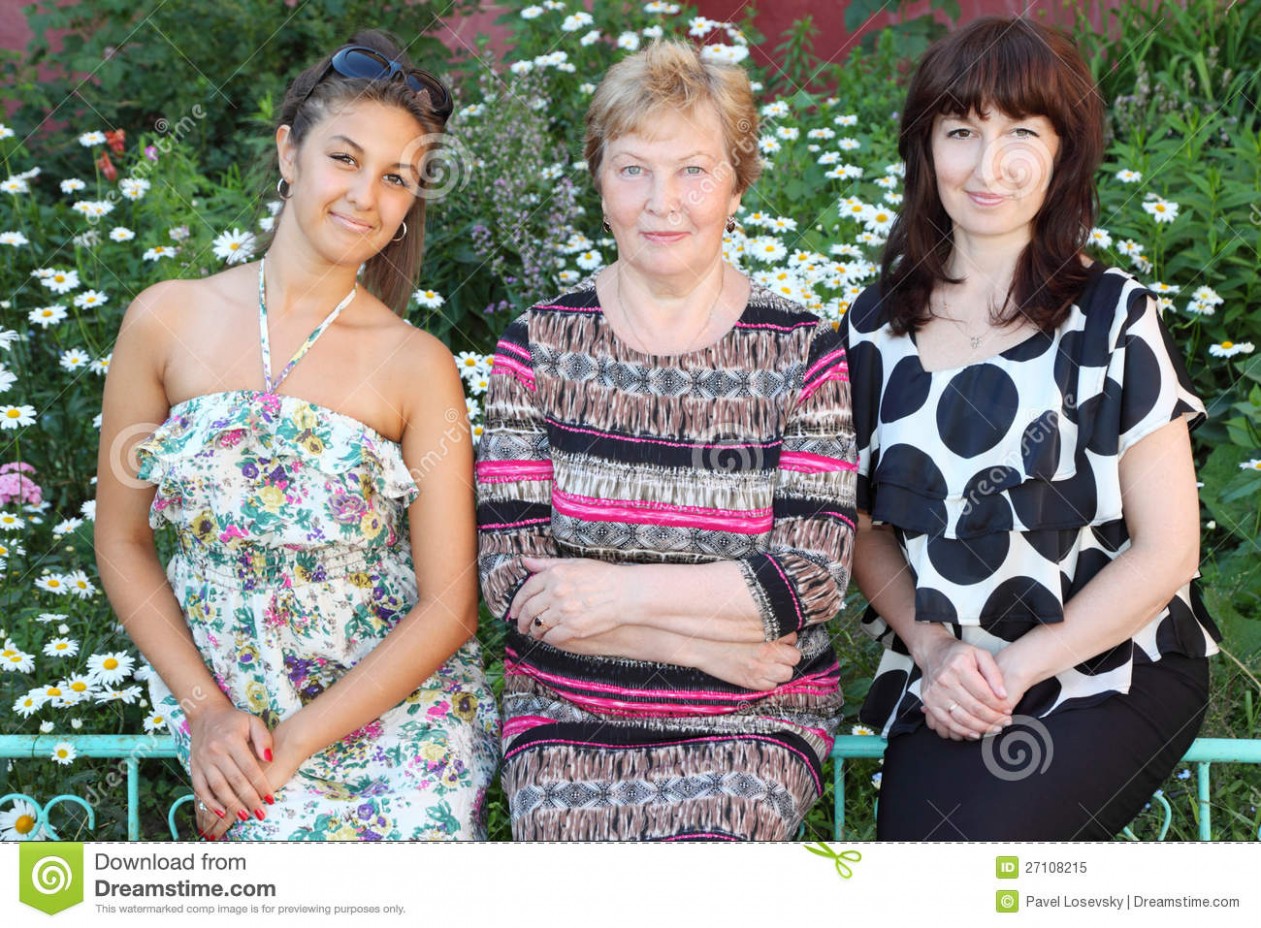 Grandmother, Mother, Daughter Seat Stock Image Image Of ..