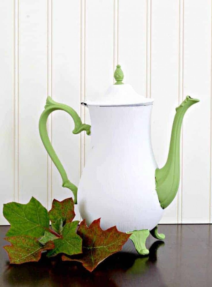 How To Chalk Paint Metal (like This Upcycled Silver Teapot) Can You Use Chalkboard Paint On Metal