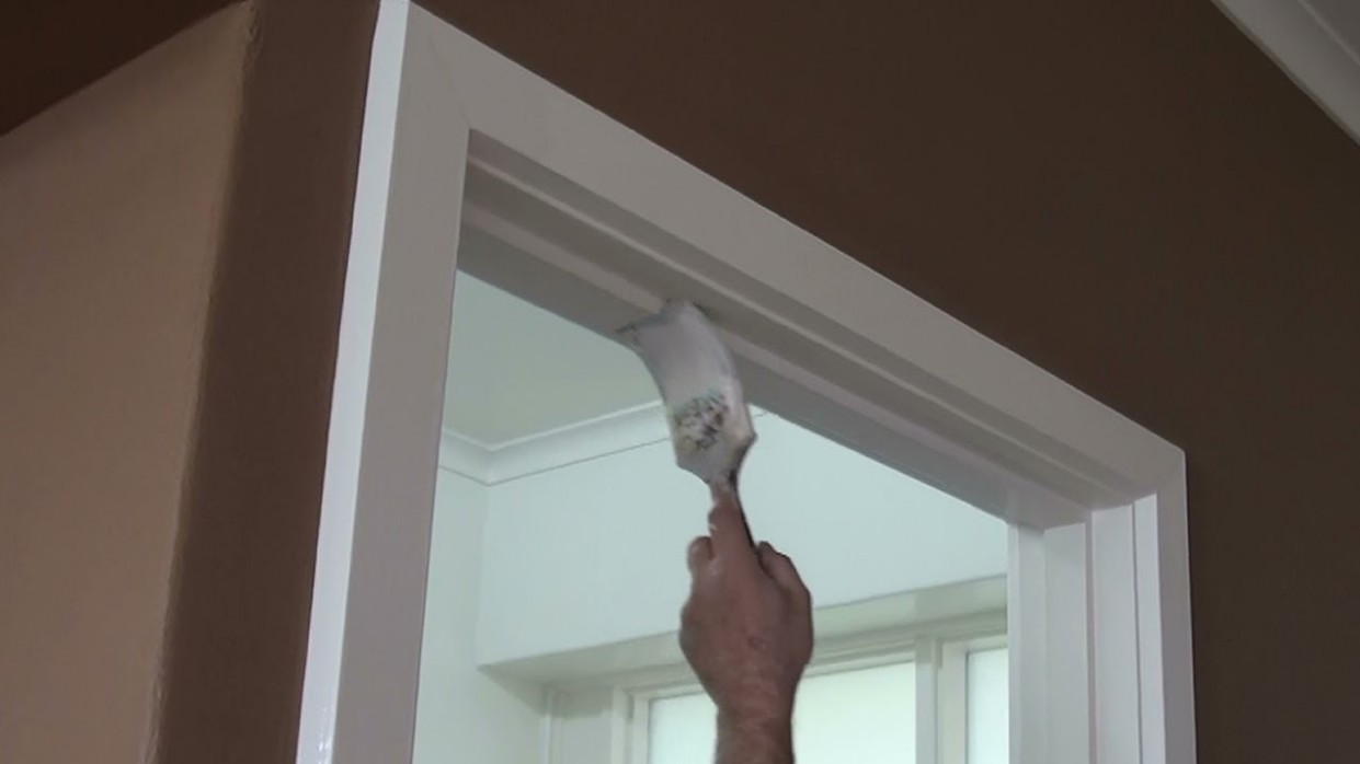 How To Paint A Door Frame Or Door Jamb (correct ..