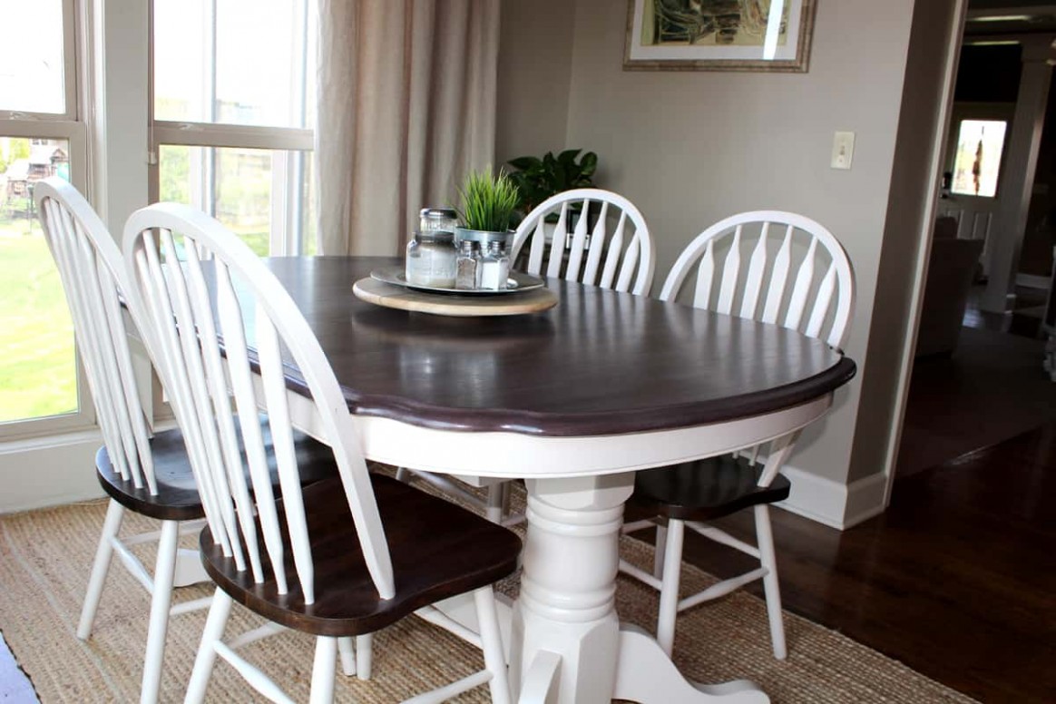 Kitchen Table Makeover Using Chalk Paint And Wood Stain ⋆ Love ..