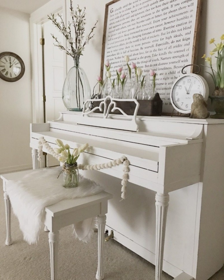 Learn The Best Chalk Painting Ideas From The Design Twins Amy Howard Vs Annie Sloan Chalk Paint