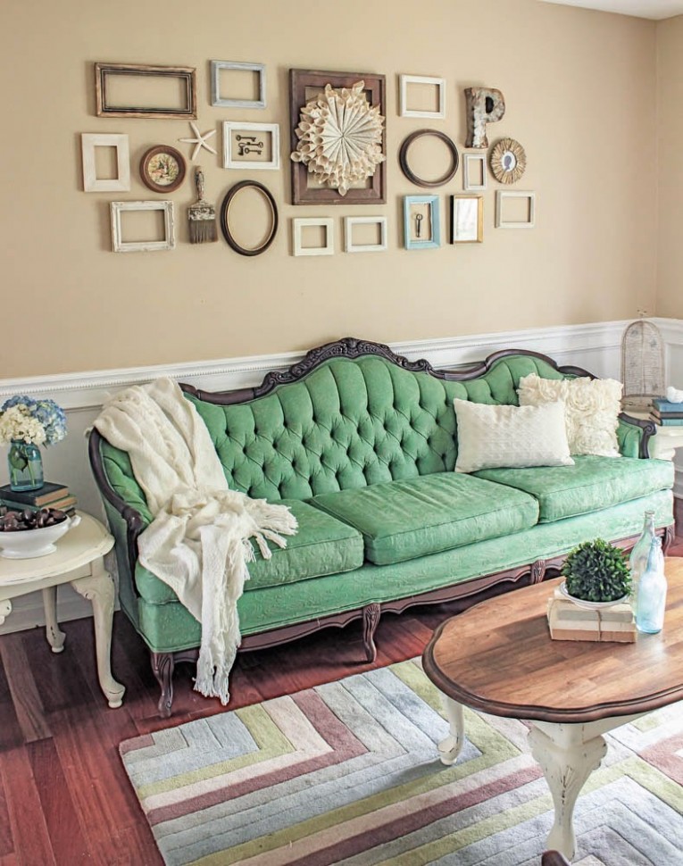 Makeover Monday: Green Painted Sofa Shades Of Blue Interiors Annie Sloan Chalk Paint On Fabric