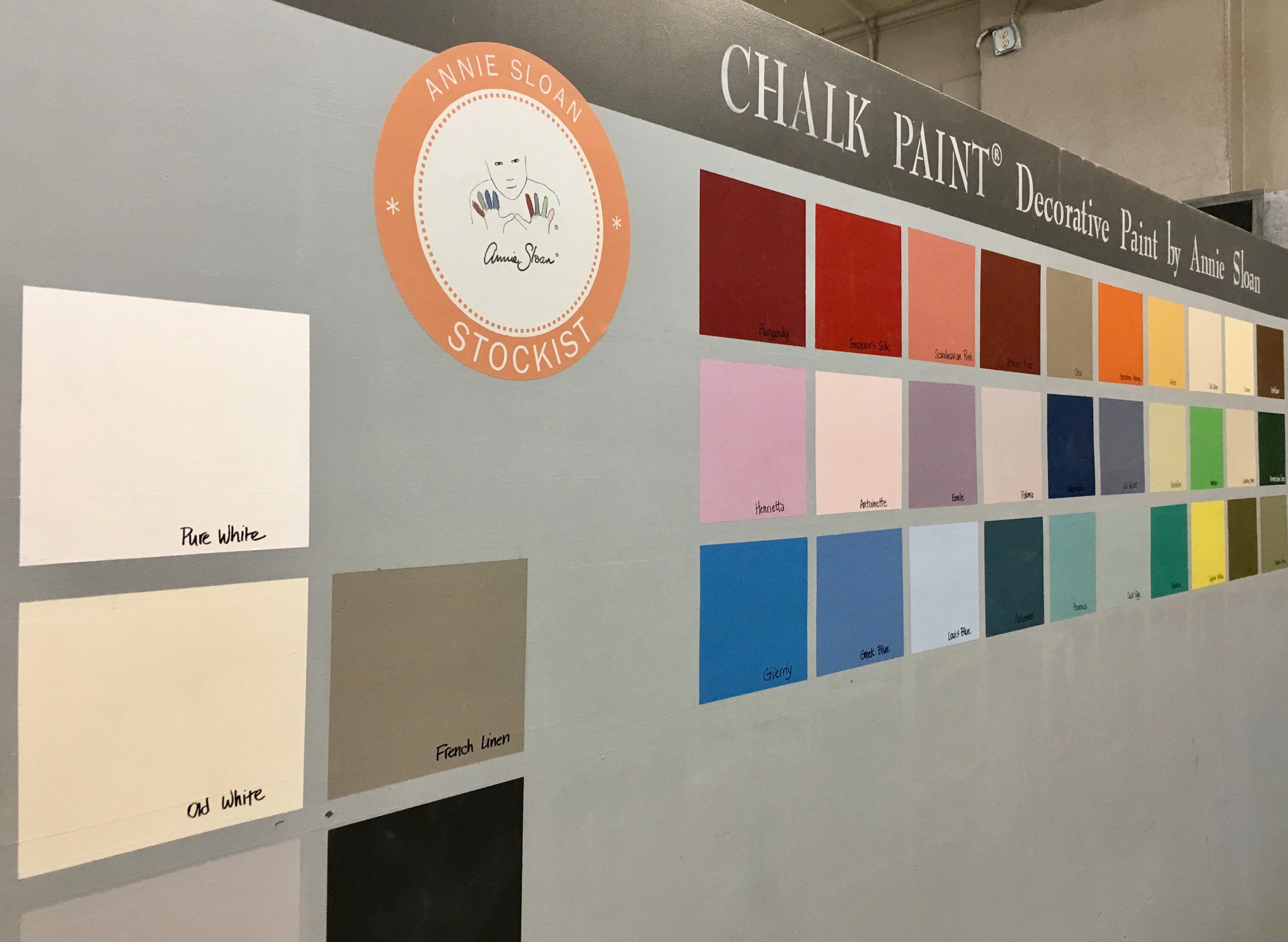 Metheny Weir | Chalk Paint® By Annie Sloan Annie Sloan Chalk Paint Colors French Linen