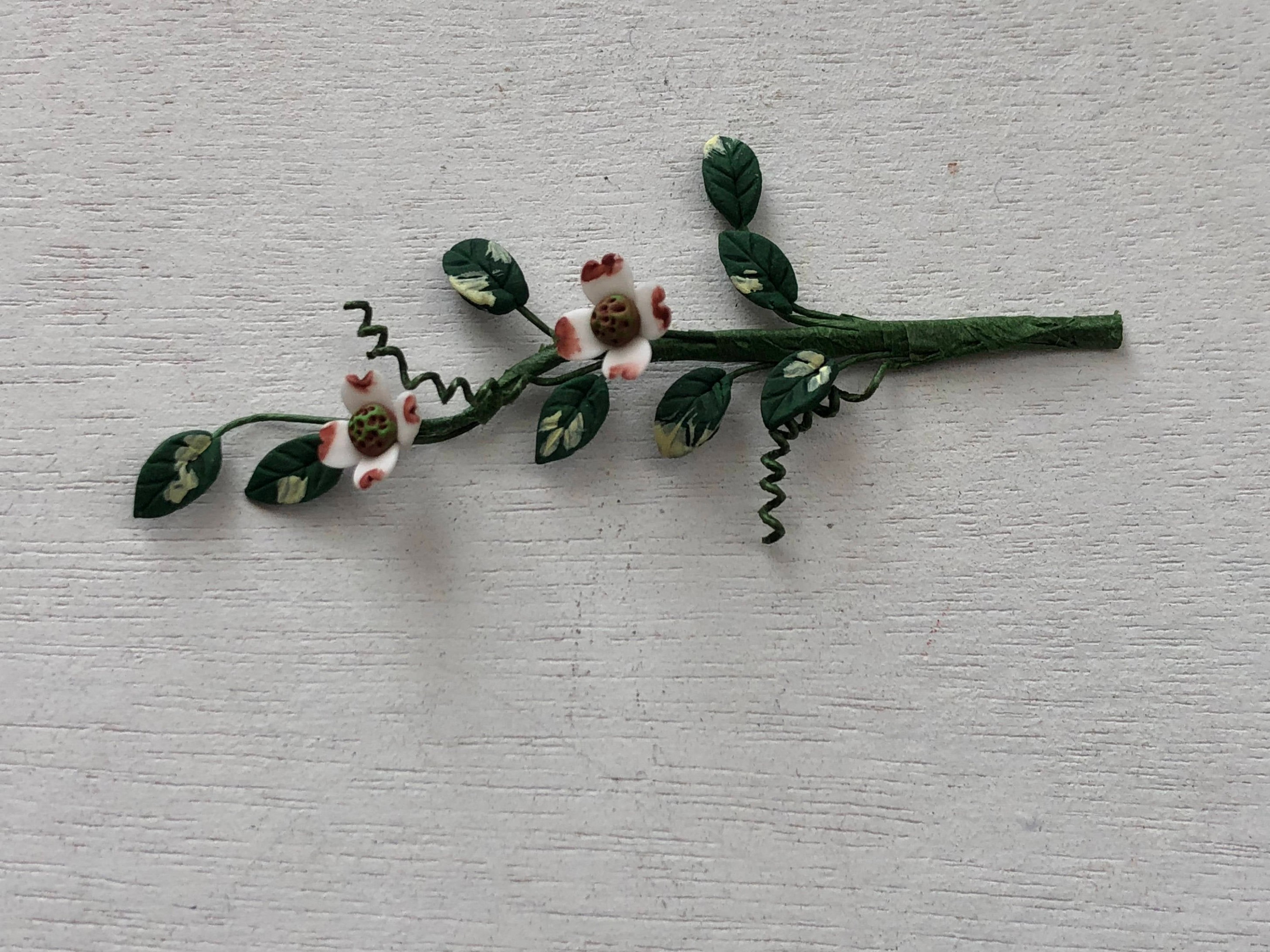Miniature Flowers, Small Dogwood Flower Vine Stem, Dollhouse ..