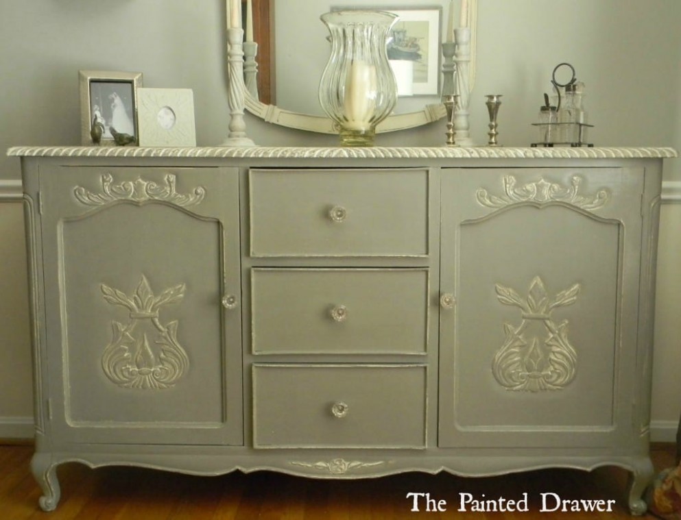 Paint Color Highlight Annie Sloan French Linen And Old White Annie Sloan Chalk Paint Old White Wash