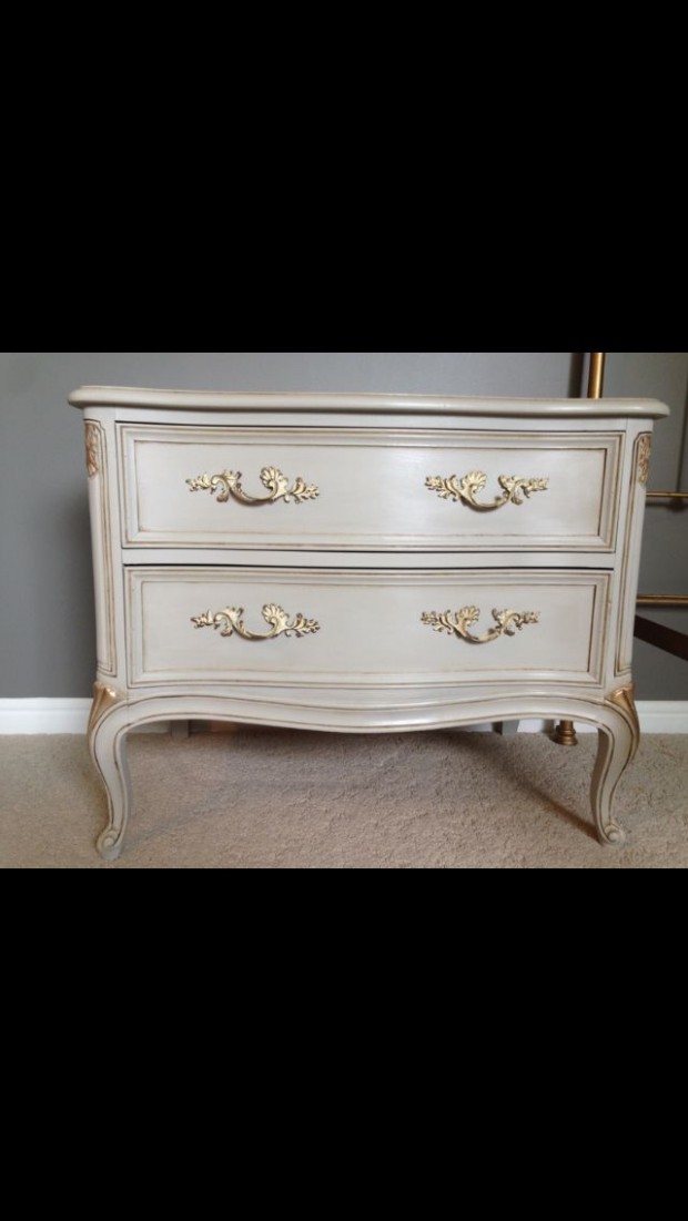 Painted French Provincial Nightstand. Annie Sloan French ..