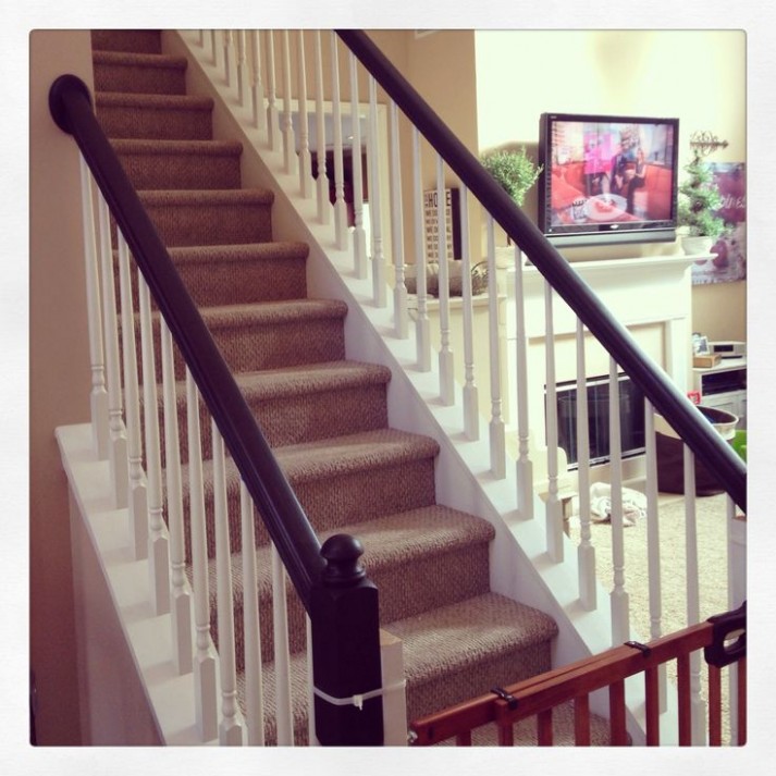 Painted Stair Rails! Annie Sloan Chalk Paint In Graphite ..