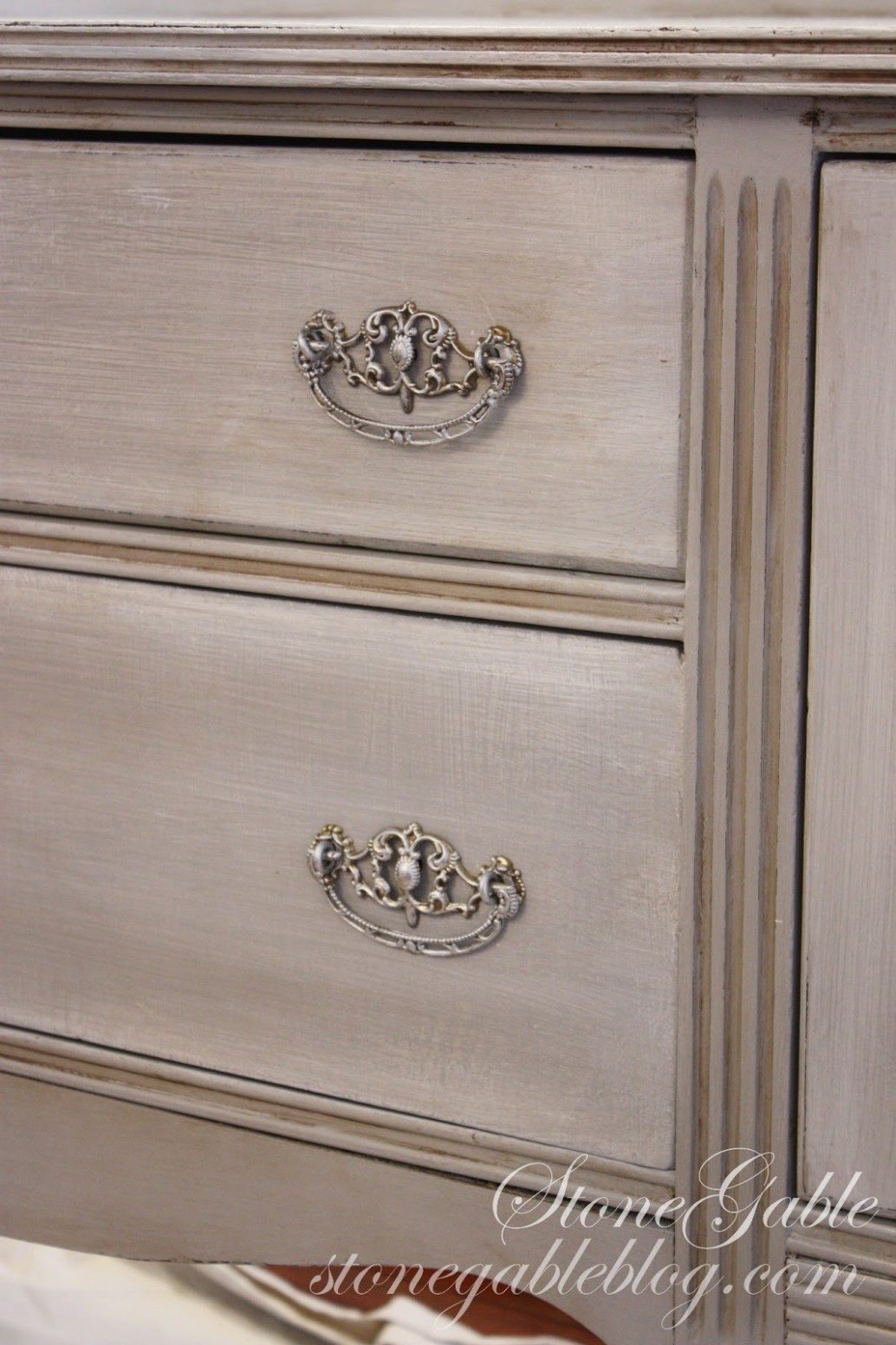 Paris Grey Buffet Stonegable Where Can You Buy Annie Sloan Chalk Paint In Canada