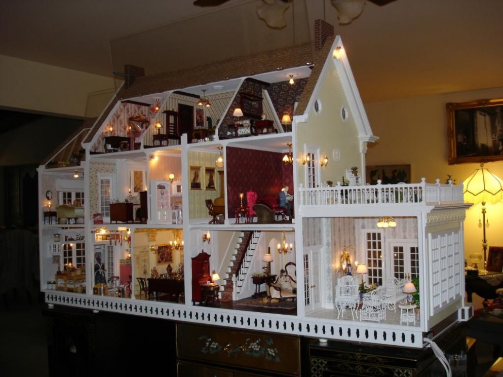 Real Good Toys The Montclair Dollhouse Kit | Doll House, Barbie ..