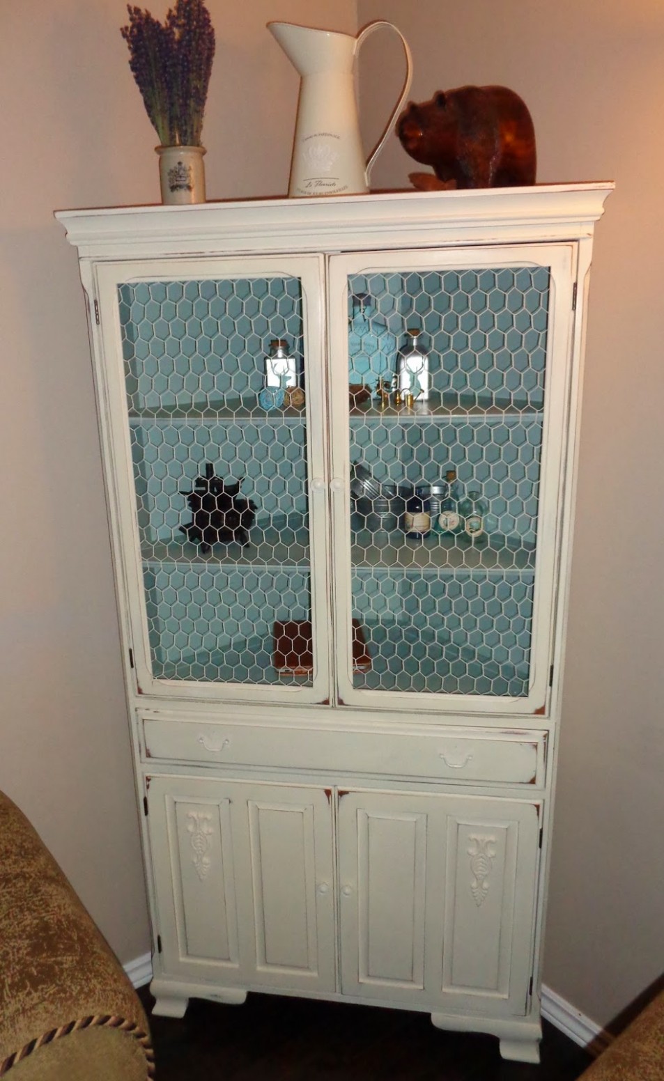 Redoem: Old China Cabinet Becomes Shabby Beauty Where To Buy Annie Sloan Chalk Paint In Edmonton