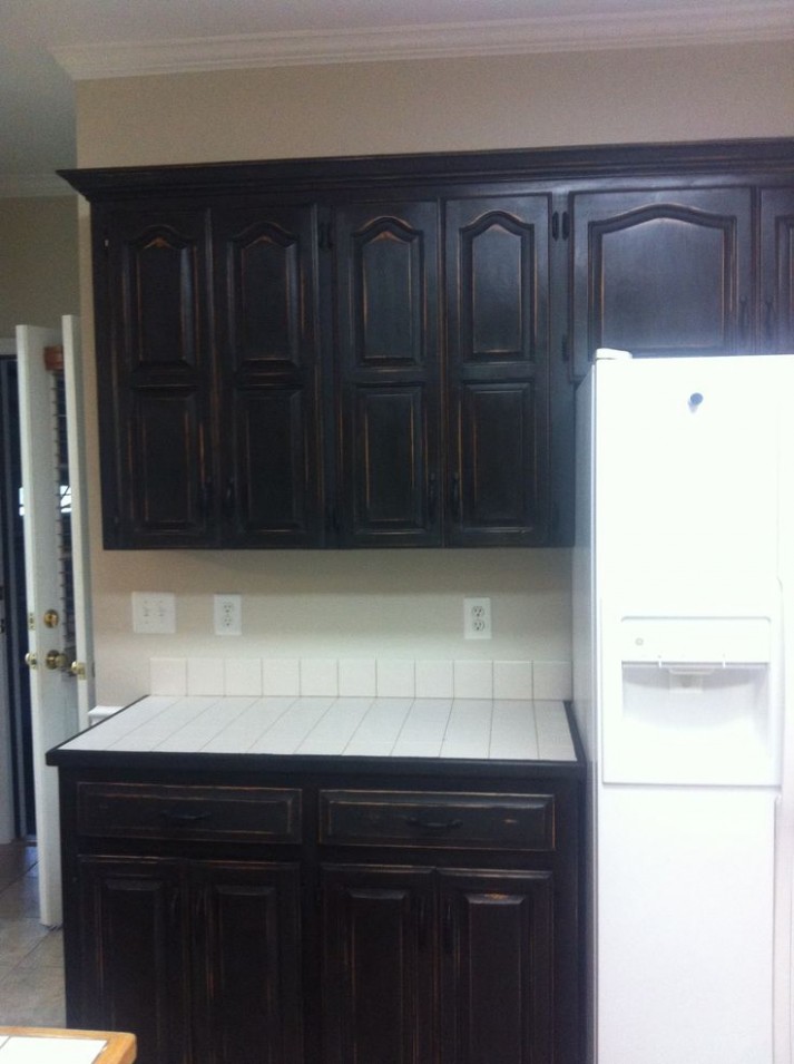 Refinished Honey Oak Cabinets With Annie Sloan Chalk Paint ..