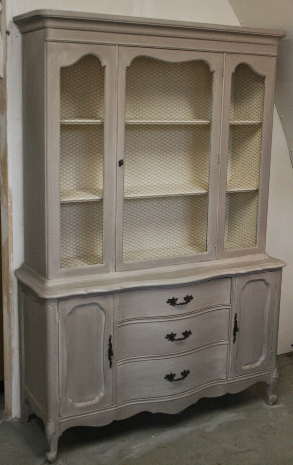 Reloved Rubbish: French Provincial Hutch With Chicken Wire Chalk Paint For Sale Near Me