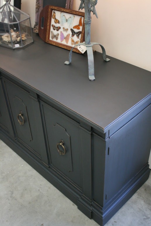 Reloved Rubbish: Vintage Sideboard In Graphite Annie Sloan Chalk Paint Graphite With Clear Wax