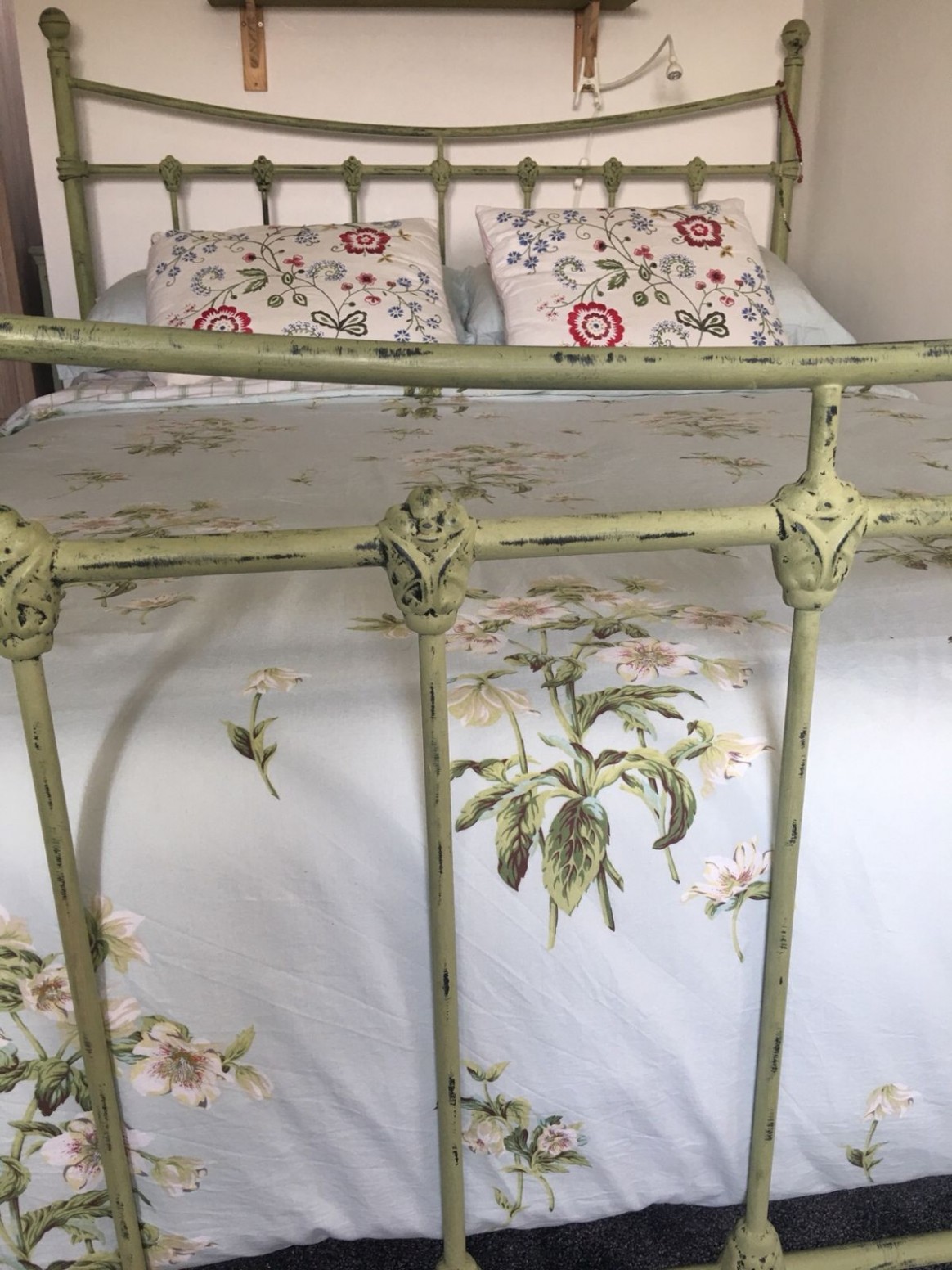 Shabby Chic King Size Metal Bed Frame Can You Chalk Paint A Metal Bed Frame