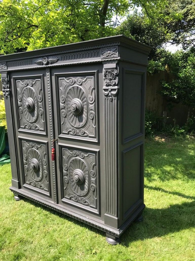 Sold —large French Antique Vintage Carved Wardrobe Painted In Graphite Annie Sloan Chalk Annie Sloan Chalk Paint Ebay