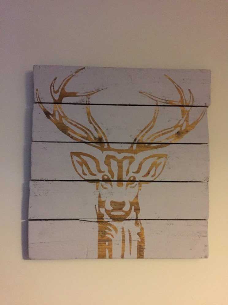 Stag Head Pallet Sign