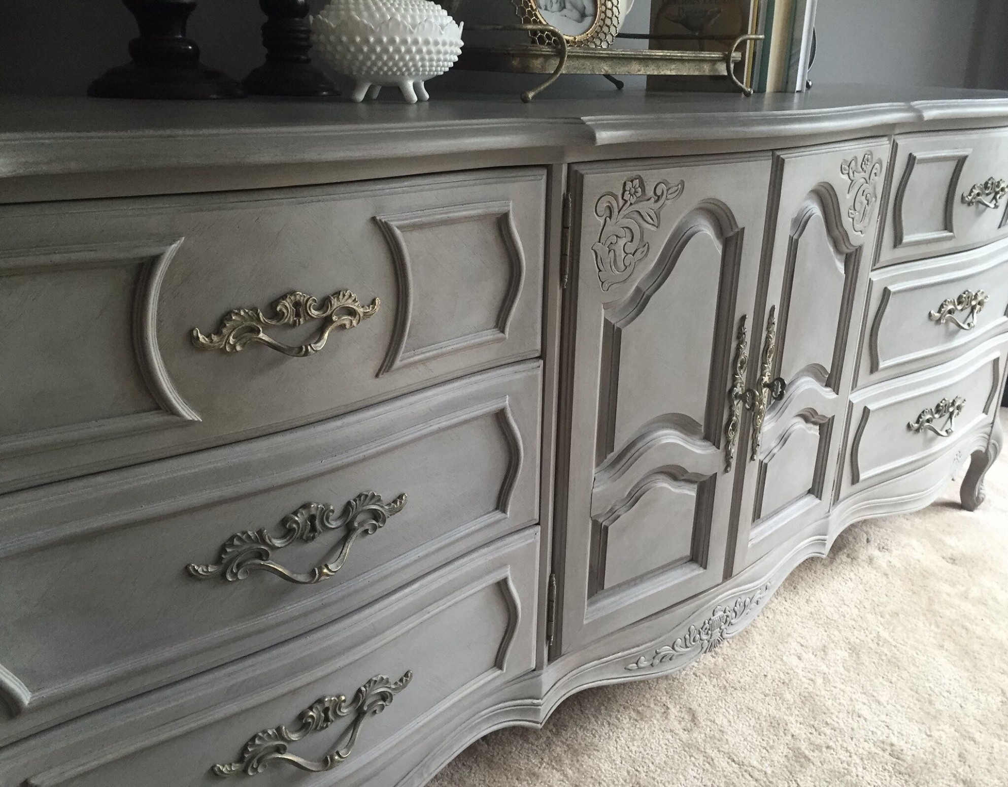 Stanley Dresser Redesigned In Annie Sloan Paris Gray With A Custom Colored Wax And Old Violet Drawers. #anniesloan #p