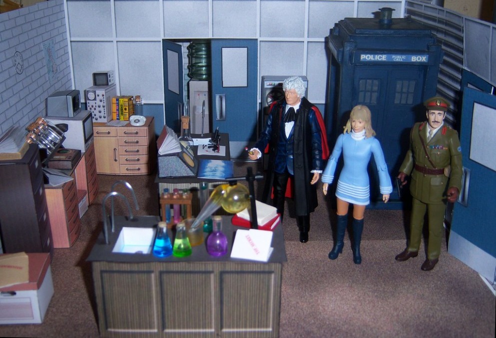The Doctor S Unit Lab Hobby Lobby Miniature Furniture