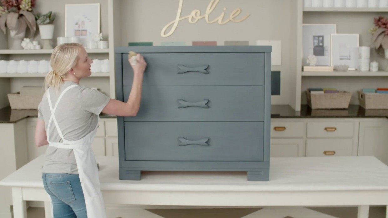 The Smooth Finish With Jolie Paint Where To Buy Jolie Chalk Paint