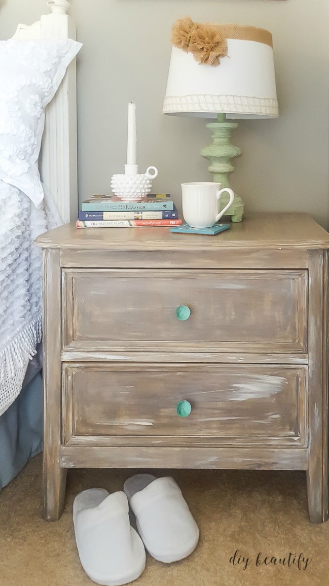 Top Coat Protection Options For Chalky Painted Furniture | Diy ..