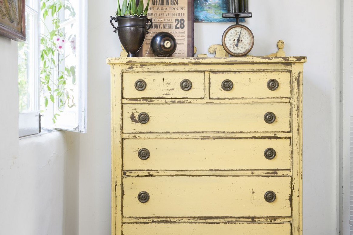 Transform Furniture With A Painted Patina This Old House Annie Sloan Chalk Paint Reers Near Me