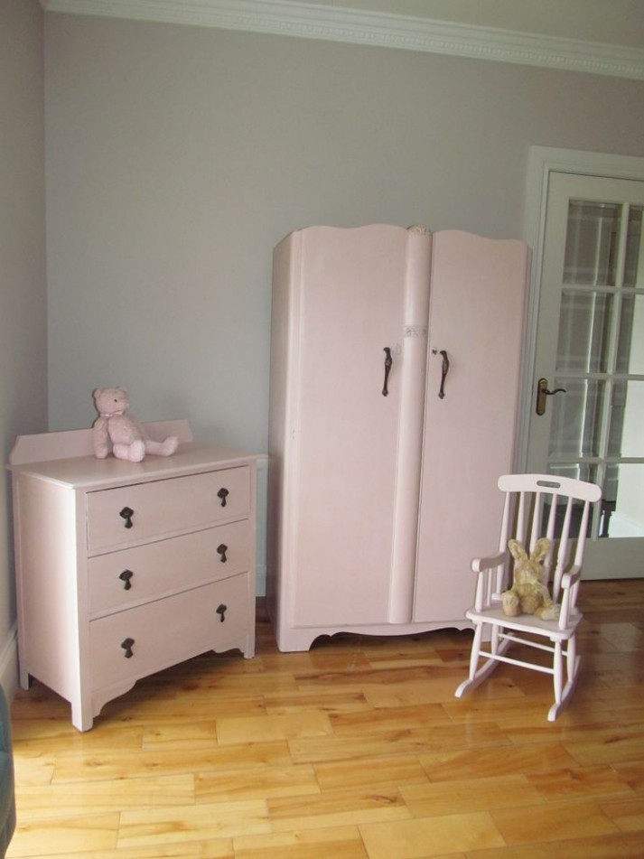 Vintage Bedroom Furniture Painted In Annie Sloan ..