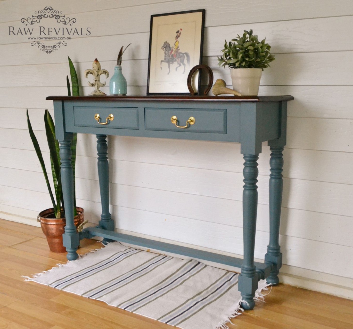 Vintage Console Table Painted In Fusion Mineral Paint ..